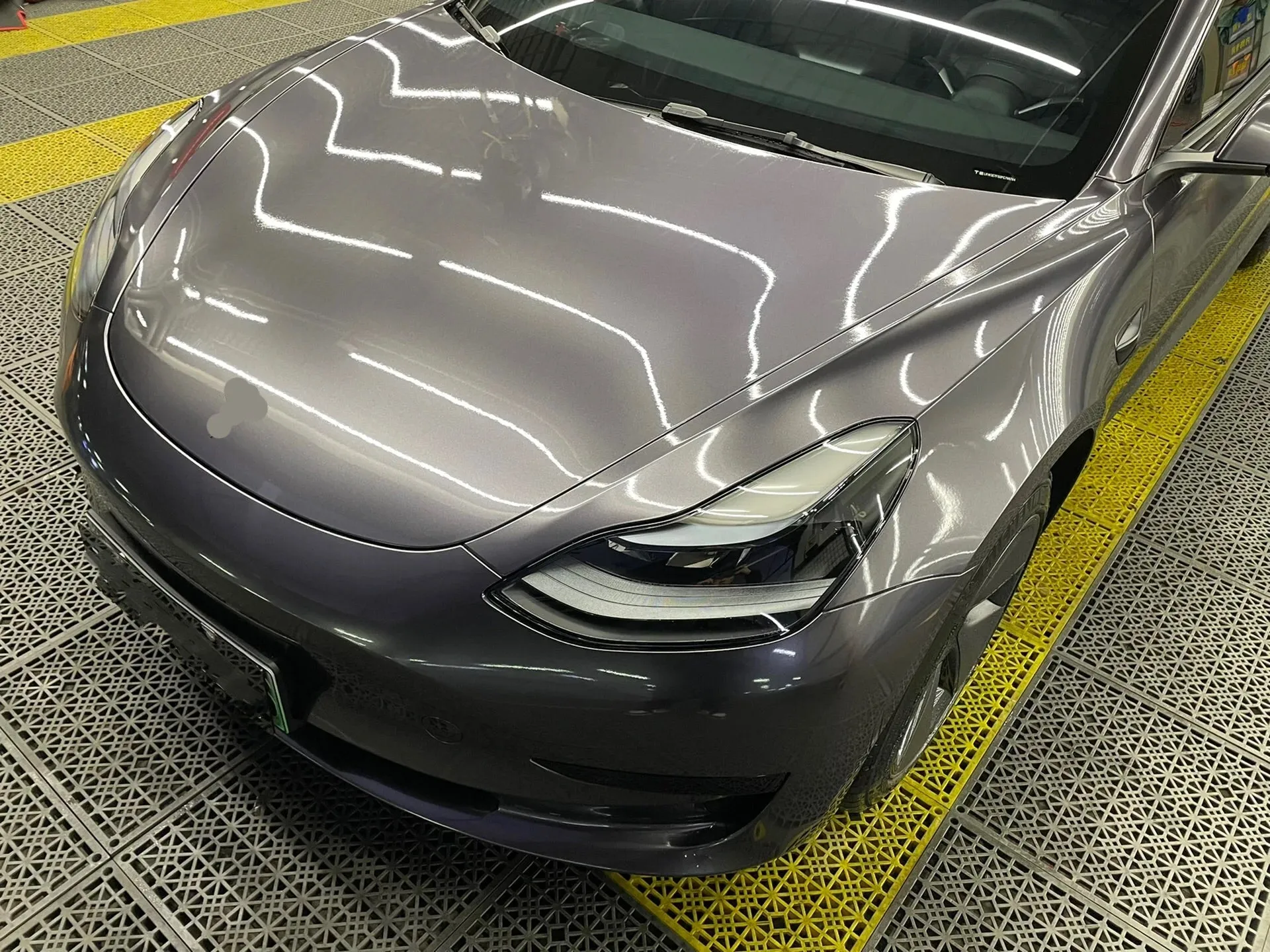 Gloss Metallic Dark Gray Vinyl Wrap