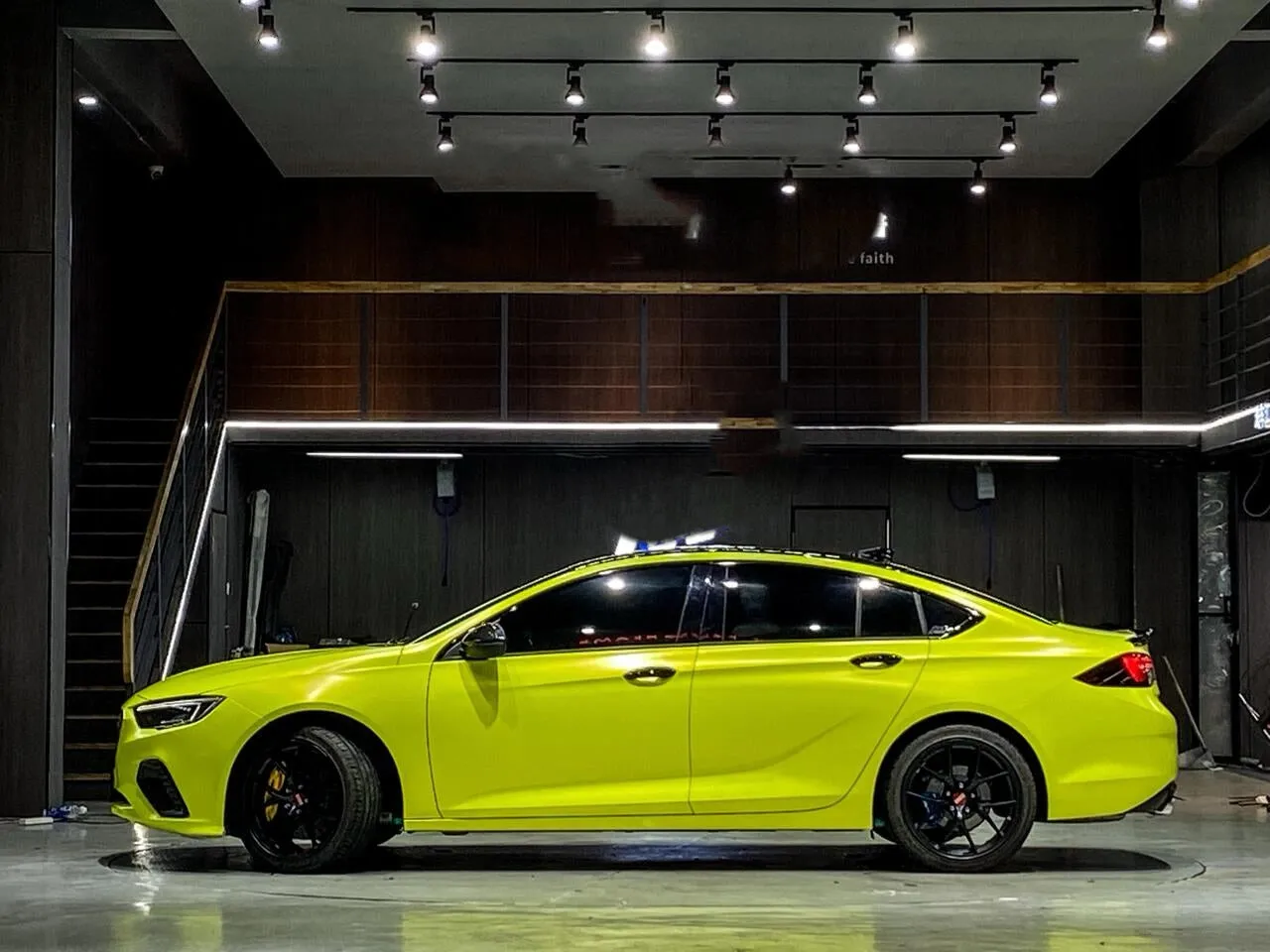 Satin Metallic Neon Yellow Vinyl Wrap