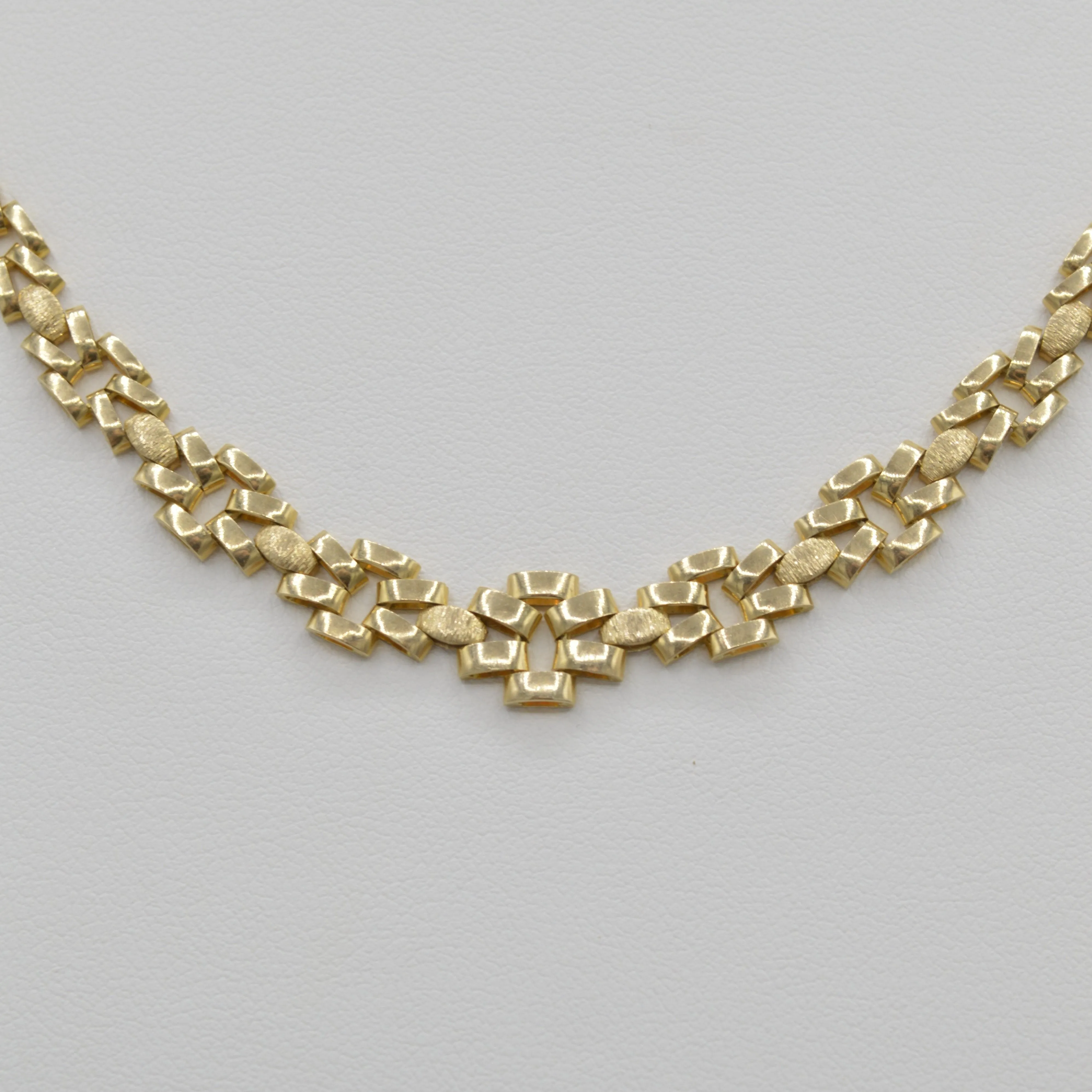 Serena Necklace